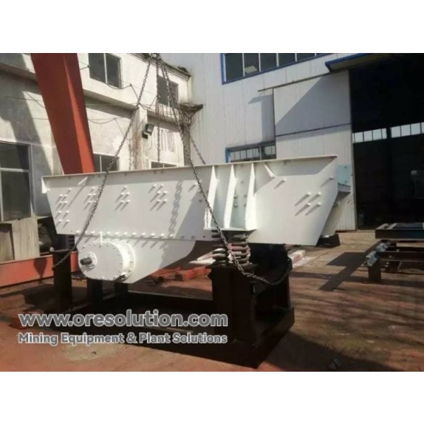 Electromagnetic Feeder Structure